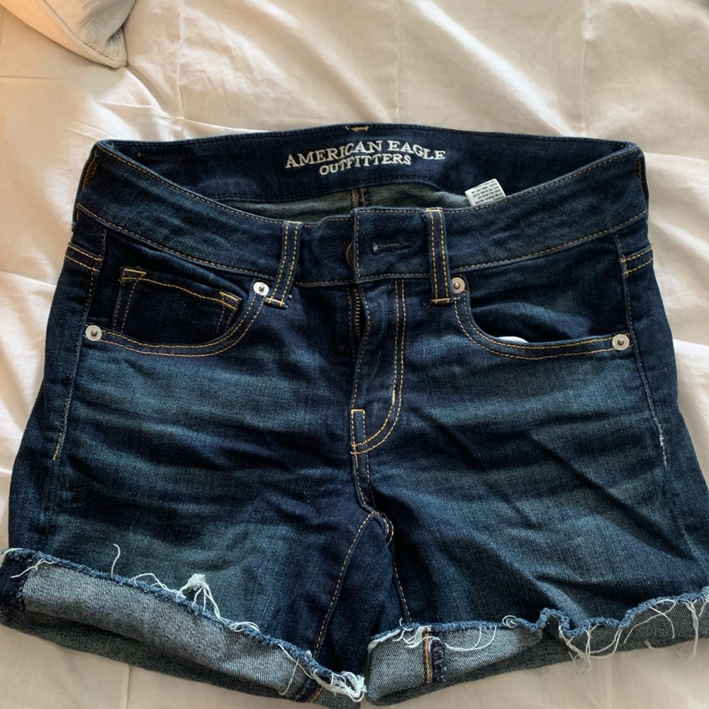 Size 2 American Eagle denim shorts.
